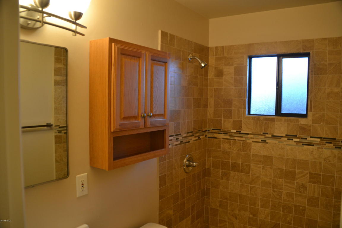 525 E Radburn St, Tucson, AZ 85704 photo 16