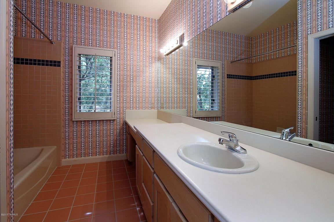 7291 E Desert Moon Loop, Tucson, AZ 85750 photo 17