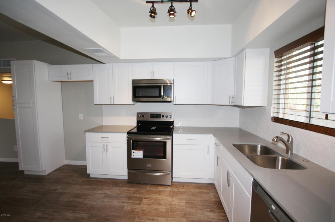 6174 E Adobe Pl, Tucson, AZ 85712 photo 1