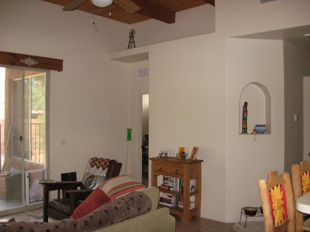 7673 E Sierra Park Loop, Tucson, AZ 85710 photo 3