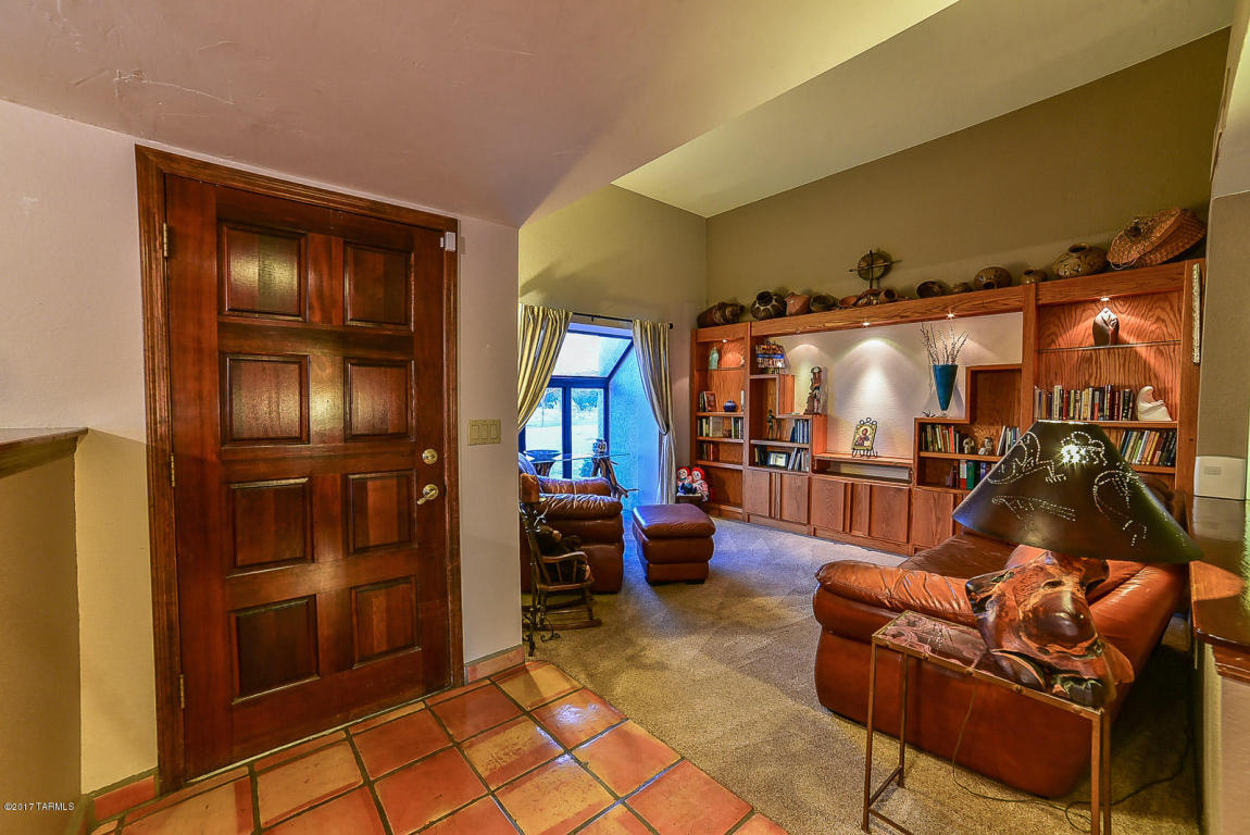10960 E Via Tranquilla, Tucson, AZ 85749 photo 2