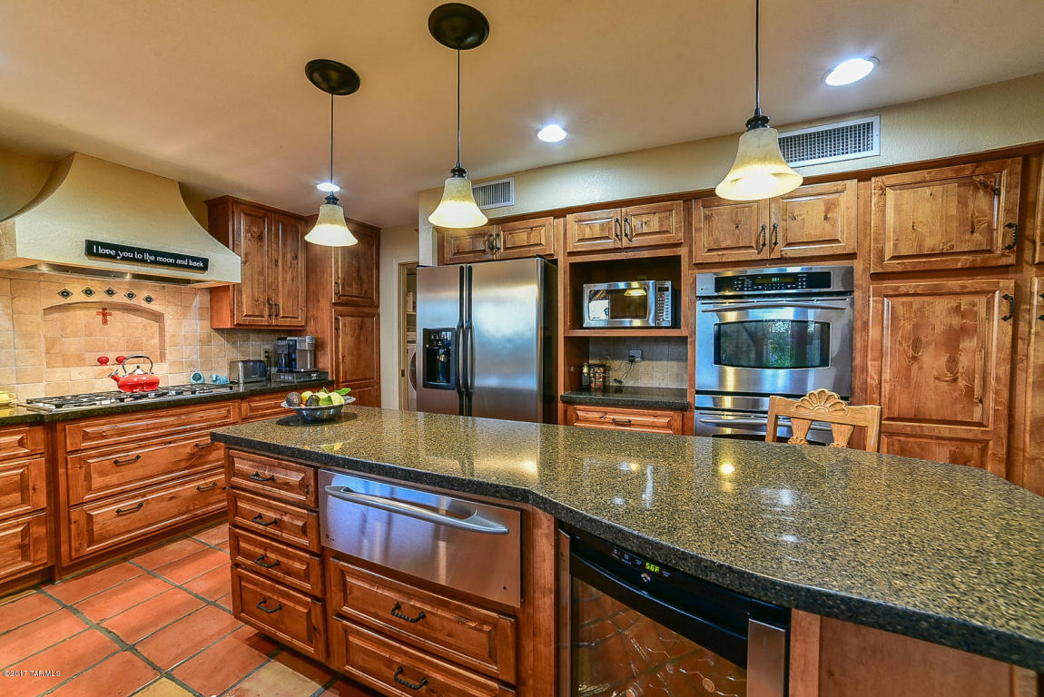10960 E Via Tranquilla, Tucson, AZ 85749 photo 3