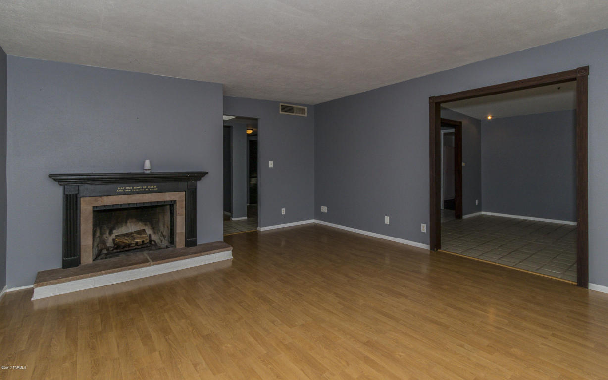 8560 Eli St, Tucson, AZ 85710 photo 6