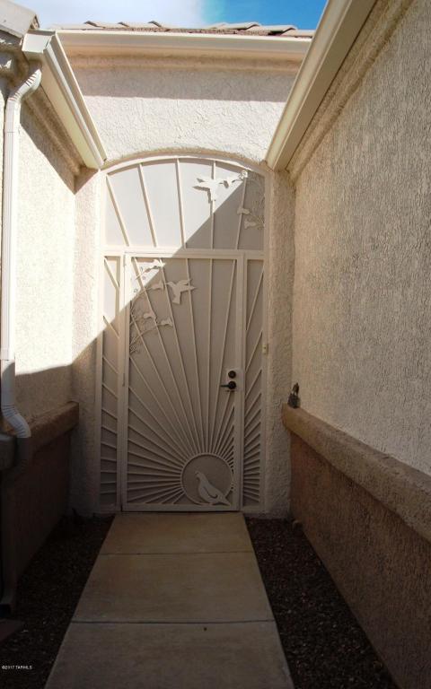 7379 E Maritime Dr, Tucson, AZ 85756 photo 2