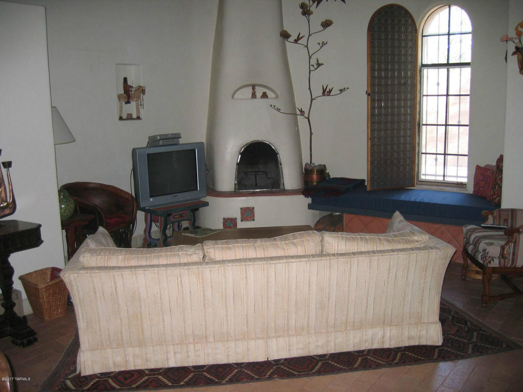 1827 E 9th St, Tucson, AZ 85719 photo 8