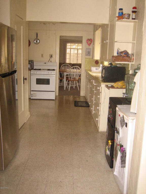 1827 E 9th St, Tucson, AZ 85719 photo 3