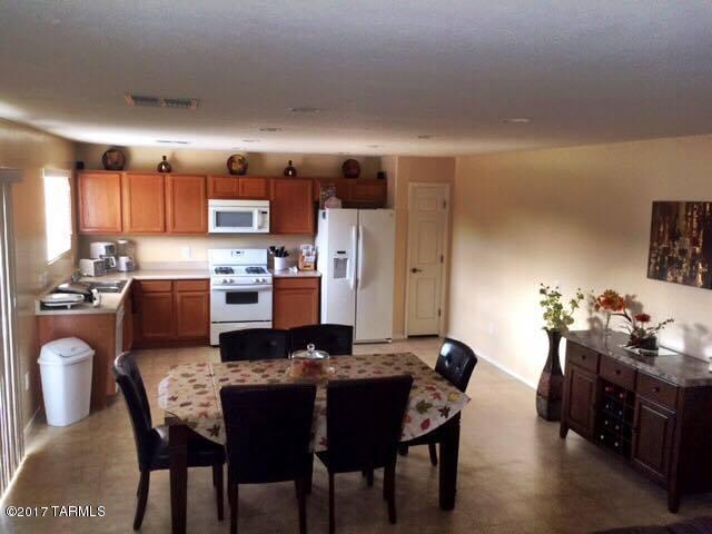 5112 E Kittentails Dr, Tucson, AZ 85756 photo 3