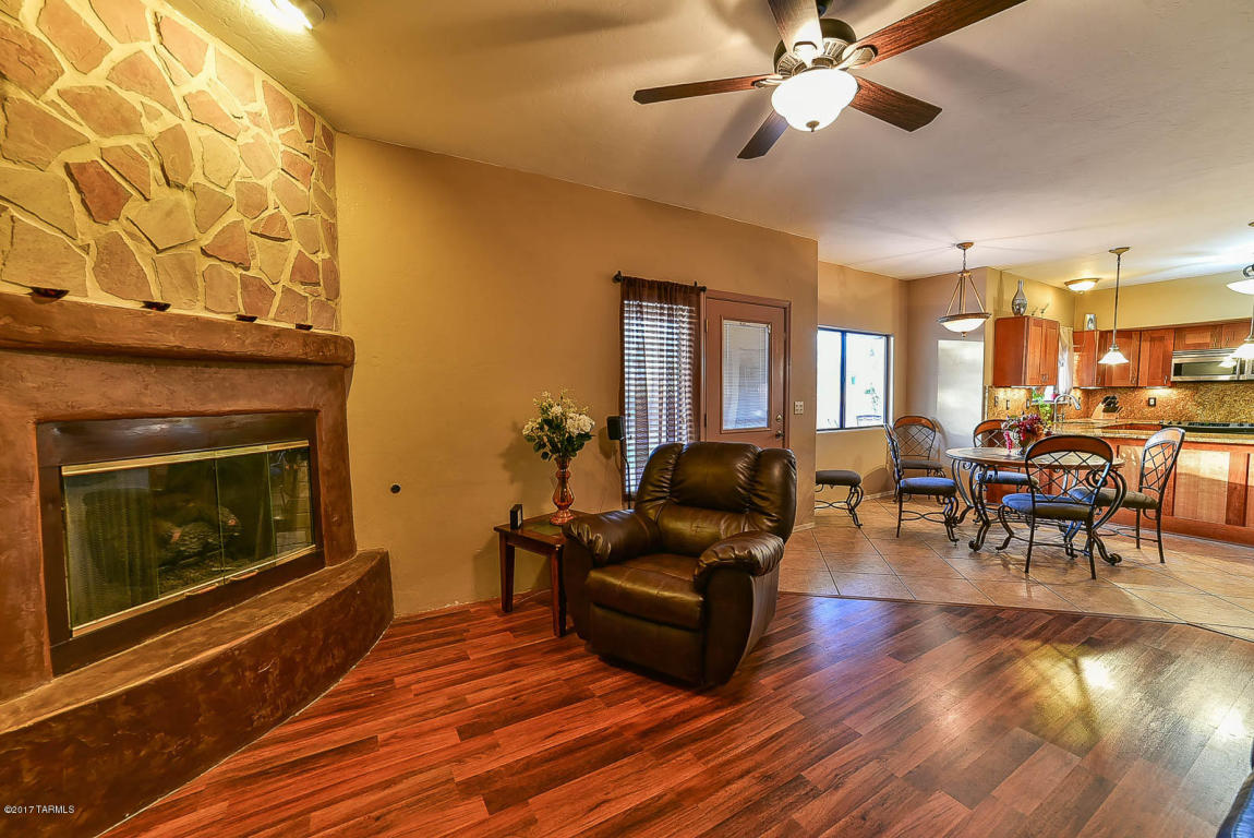 313 N Eastern Slope Loop, Tucson, AZ 85748 photo 13