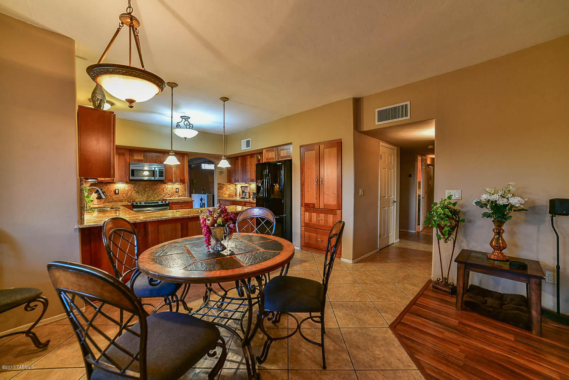 313 N Eastern Slope Loop, Tucson, AZ 85748 photo 21