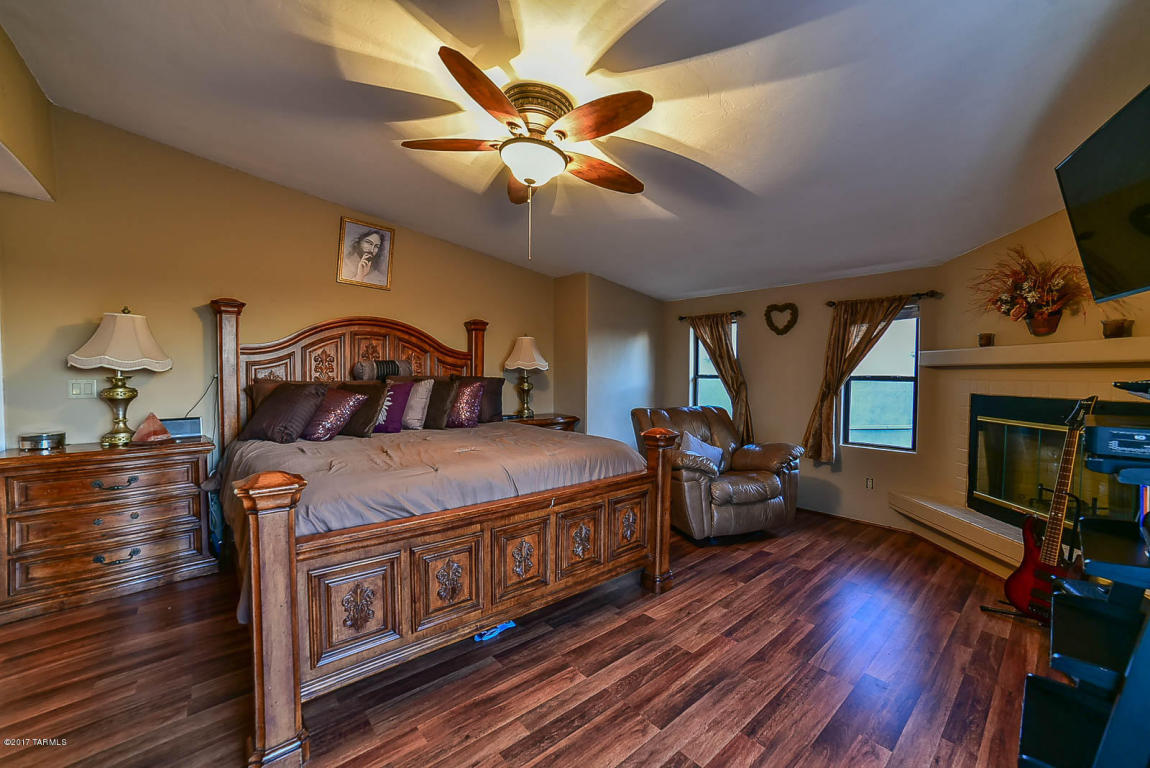 313 N Eastern Slope Loop, Tucson, AZ 85748 photo 32