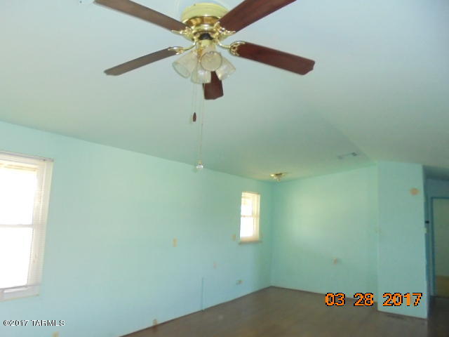 25321 E Shawnee St, Benson, AZ 85602 photo 4