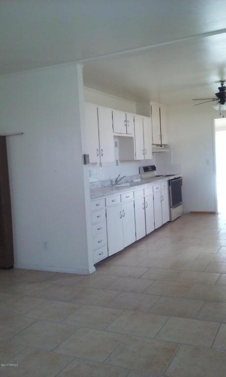 325 N Biddle Ave, Willcox, AZ 85643 photo 3