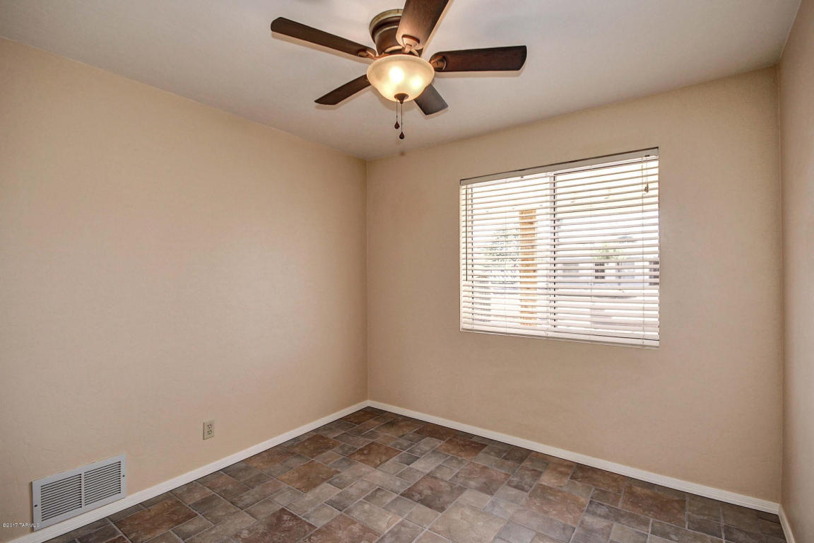 5617 E 33rd St, Tucson, AZ 85711 photo 22