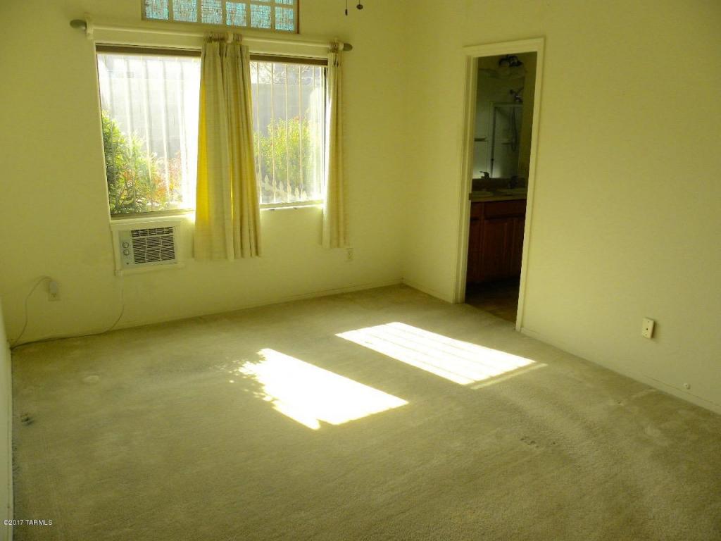 4238 E Mesquite Desert Trl, Tucson, AZ 85706 photo 9