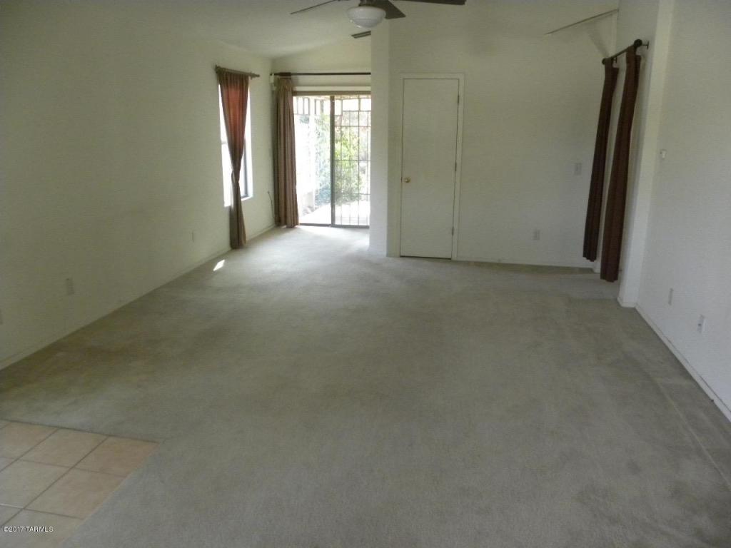 4238 E Mesquite Desert Trl, Tucson, AZ 85706 photo 3