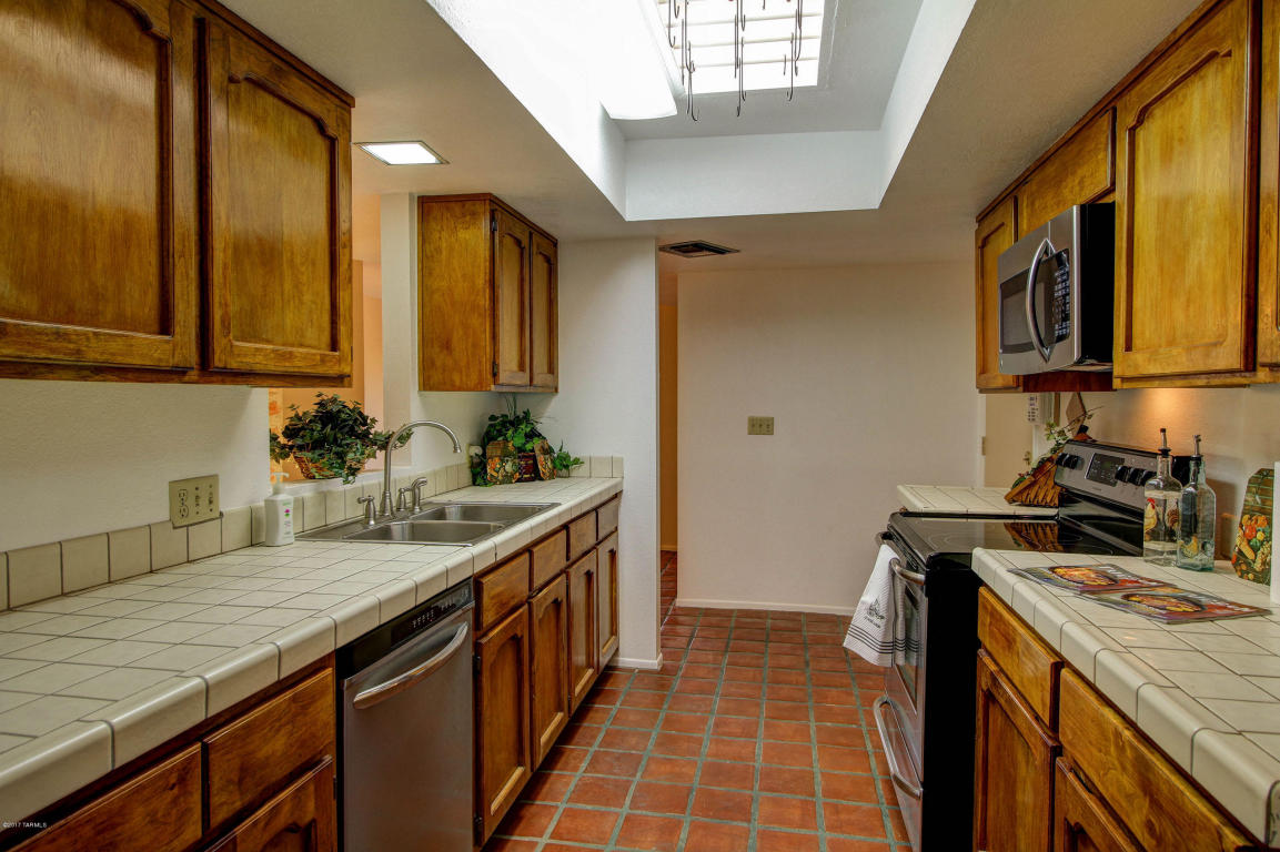 12050 E Jefsumark Cir, Tucson, AZ 85749 photo 15