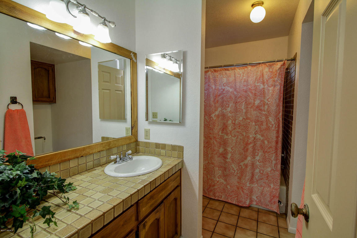 12050 E Jefsumark Cir, Tucson, AZ 85749 photo 27