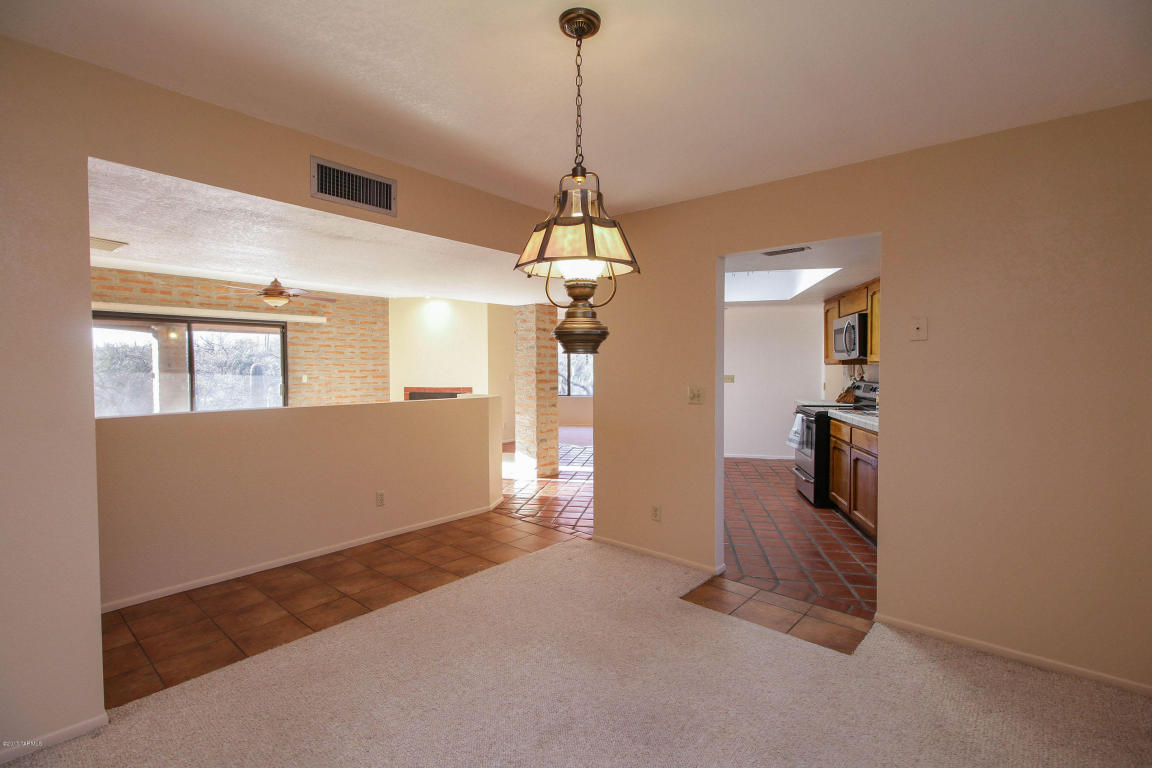12050 E Jefsumark Cir, Tucson, AZ 85749 photo 17