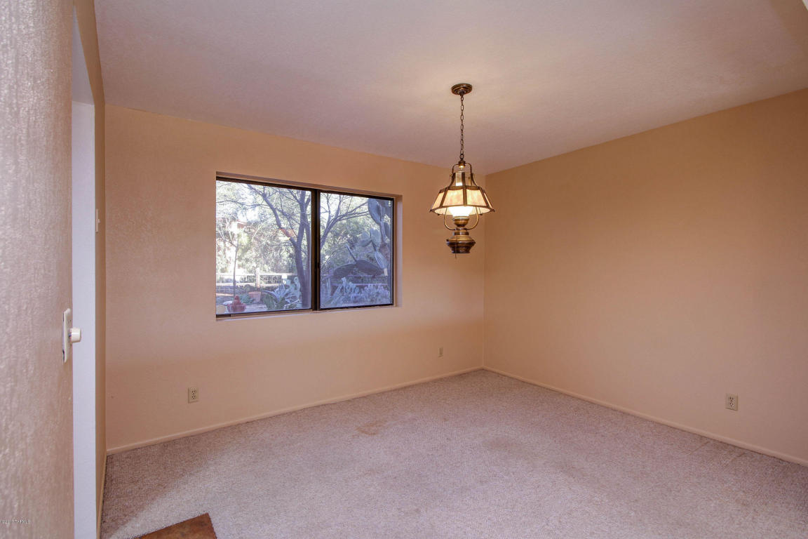 12050 E Jefsumark Cir, Tucson, AZ 85749 photo 16