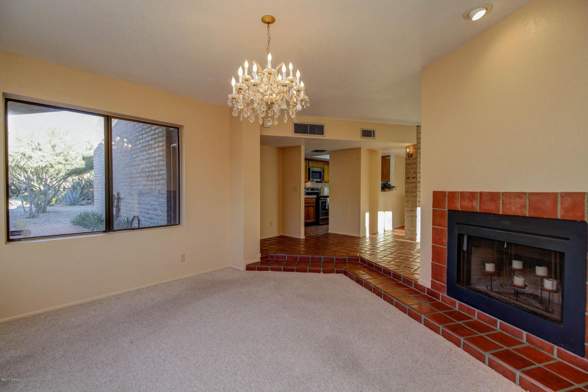 12050 E Jefsumark Cir, Tucson, AZ 85749 photo 7