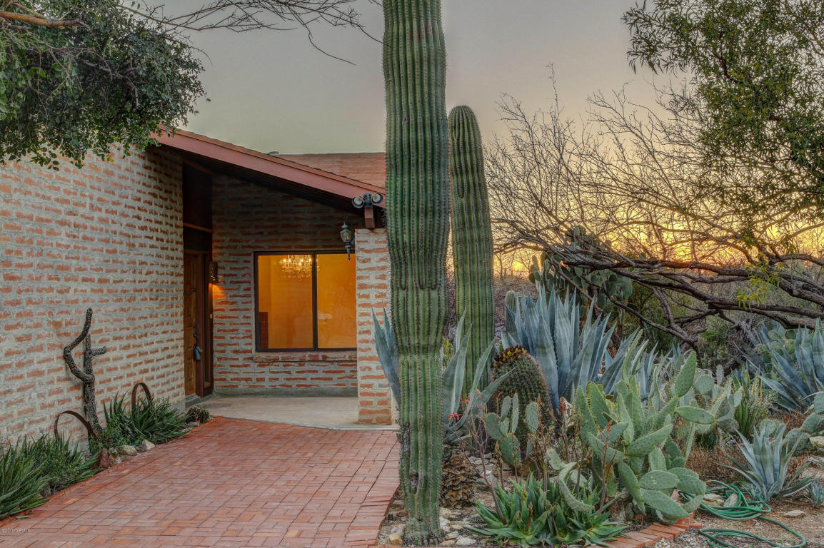 12050 E Jefsumark Cir, Tucson, AZ 85749 photo 1