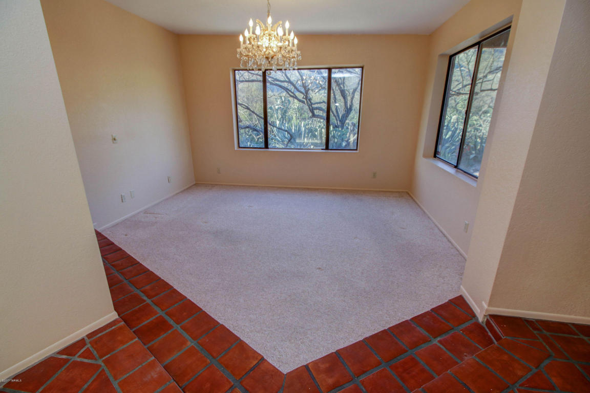 12050 E Jefsumark Cir, Tucson, AZ 85749 photo 5