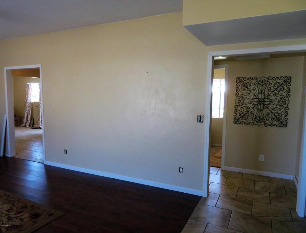 23 E Barry Ln, Saint David, AZ 85630 photo 3