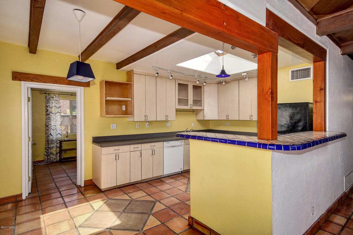 1622 E Copper St, Tucson, AZ 85719 photo 7