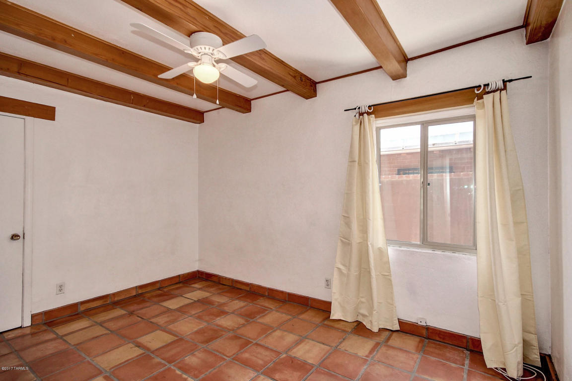 1622 E Copper St, Tucson, AZ 85719 photo 14