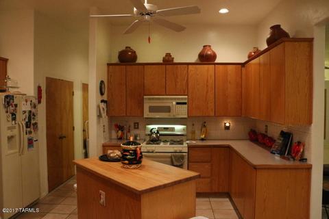 9292 E Morrill Way, Tucson, AZ 85749 photo 3