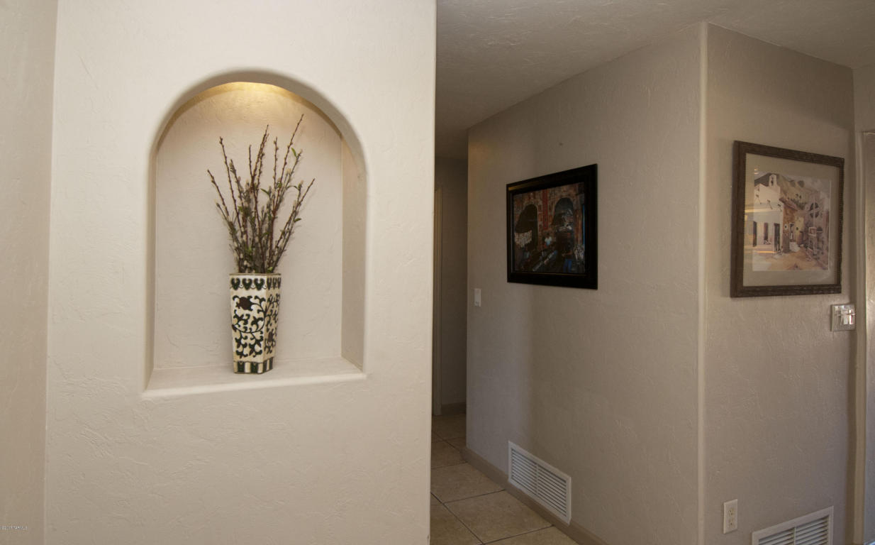 1935 E Lind Rd, Tucson, AZ 85719 photo 19