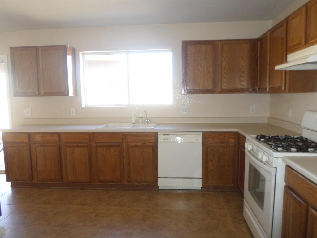 6211 E Bramble St, Tucson, AZ 85756 photo 9