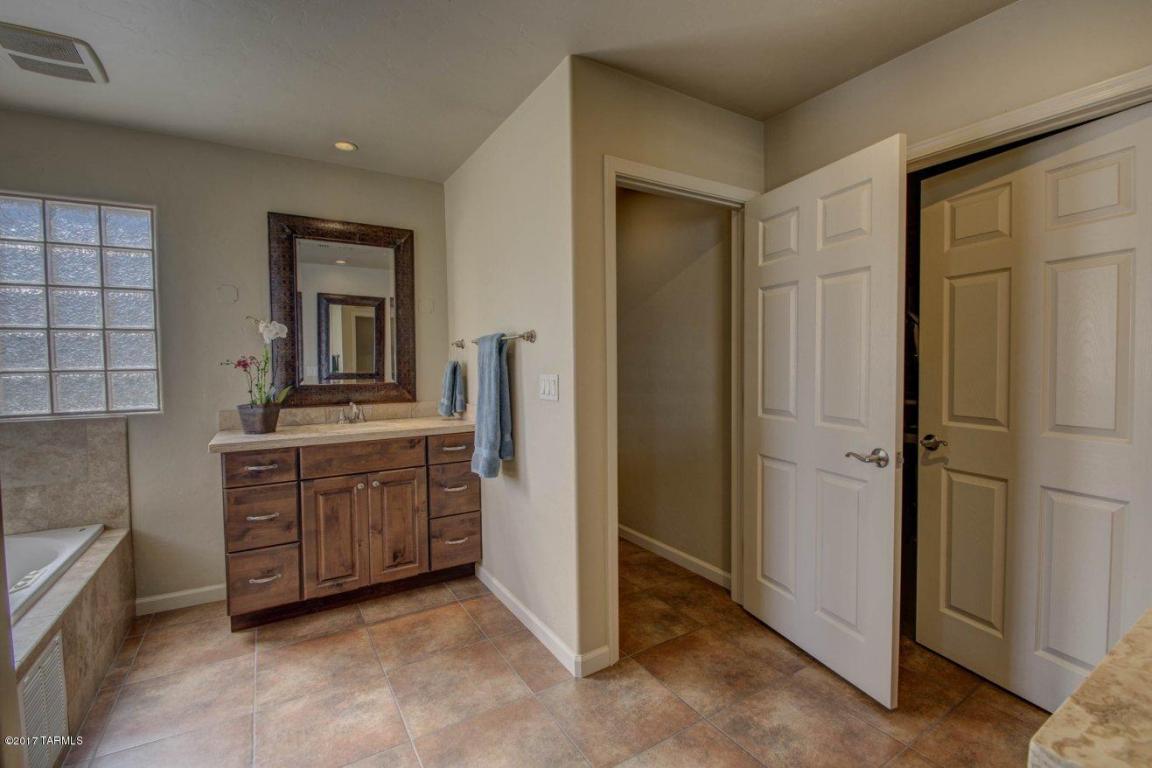 5454 E 3rd St, Tucson, AZ 85711 photo 5