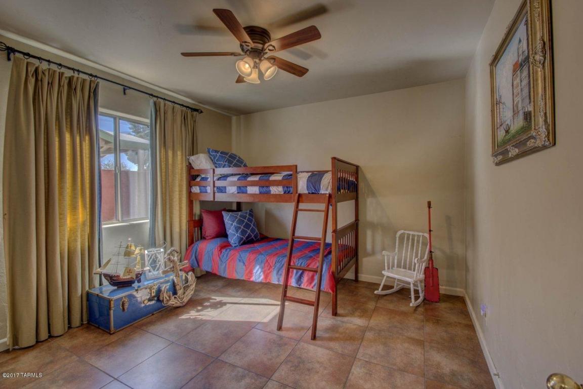 5454 E 3rd St, Tucson, AZ 85711 photo 8