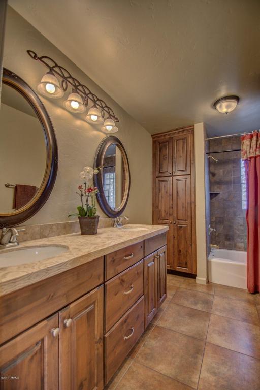 5454 E 3rd St, Tucson, AZ 85711 photo 9