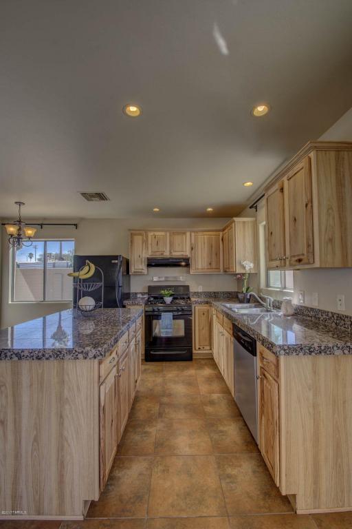 5454 E 3rd St, Tucson, AZ 85711 photo 12