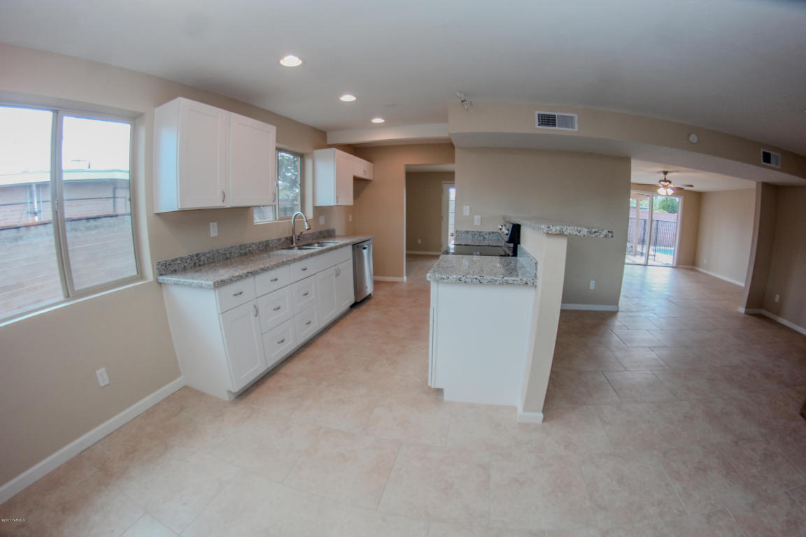 7526 E 34th St, Tucson, AZ 85710 photo 33