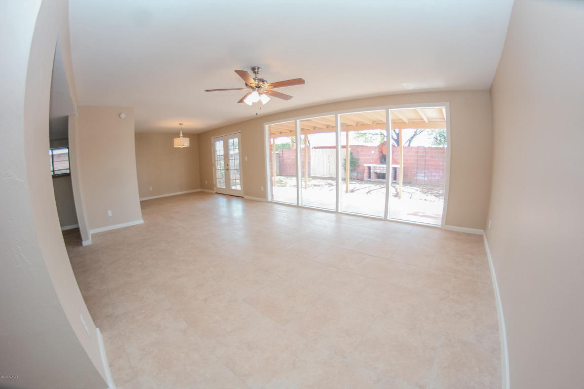7526 E 34th St, Tucson, AZ 85710 photo 13