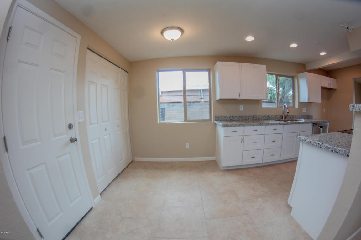 7526 E 34th St, Tucson, AZ 85710 photo 32