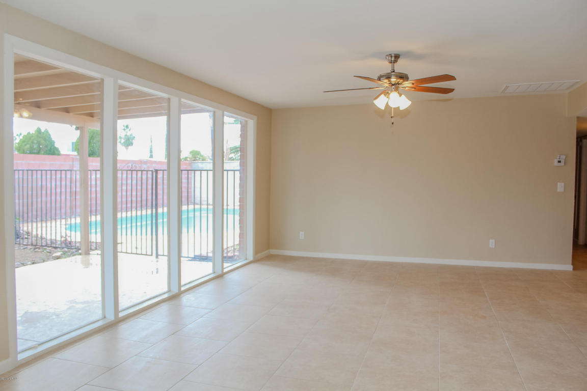 7526 E 34th St, Tucson, AZ 85710 photo 26