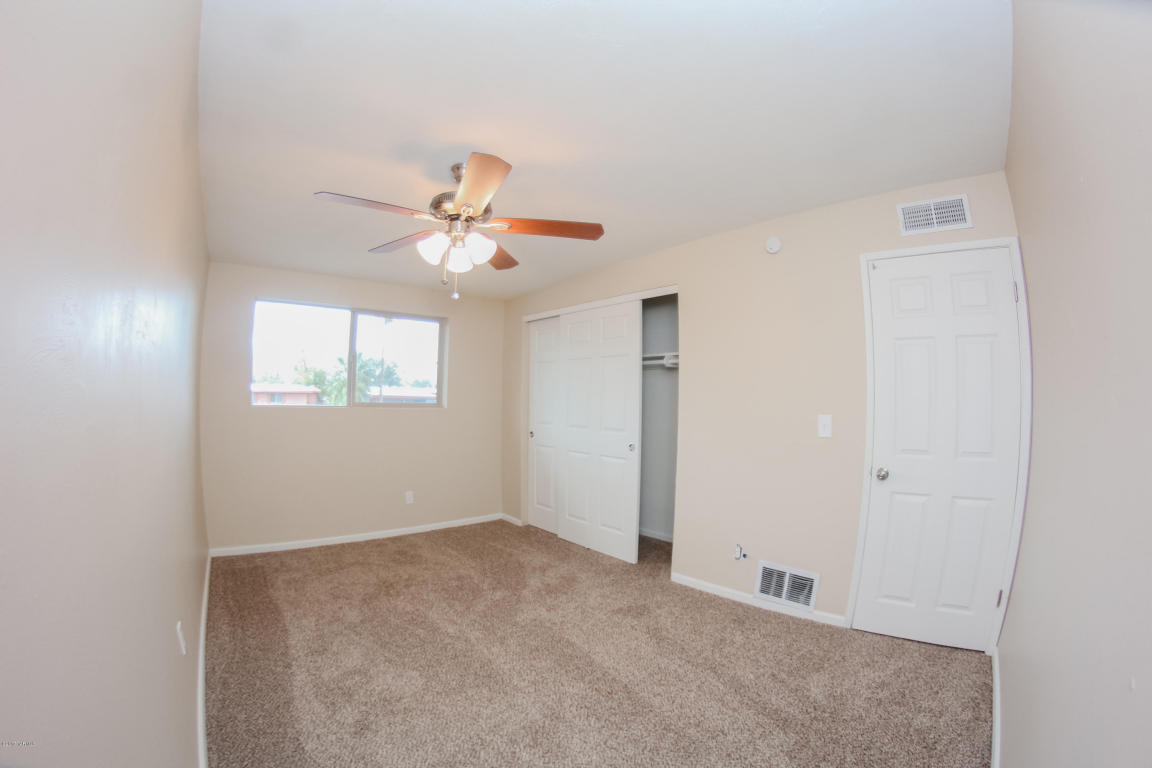 7526 E 34th St, Tucson, AZ 85710 photo 5