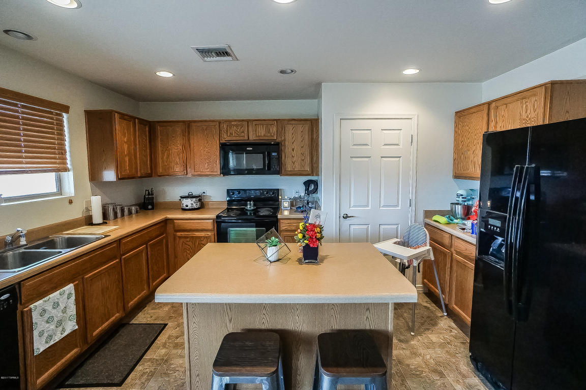 5307 E Desert Straw Ln, Tucson, AZ 85756 photo 13