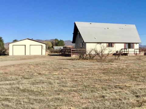 4326 N El Sol Ln, Willcox, AZ 85643 photo 2
