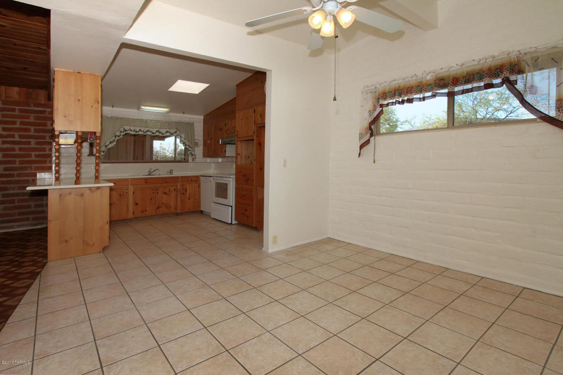 1630 E Greenlee Rd, Tucson, AZ 85719 photo 17
