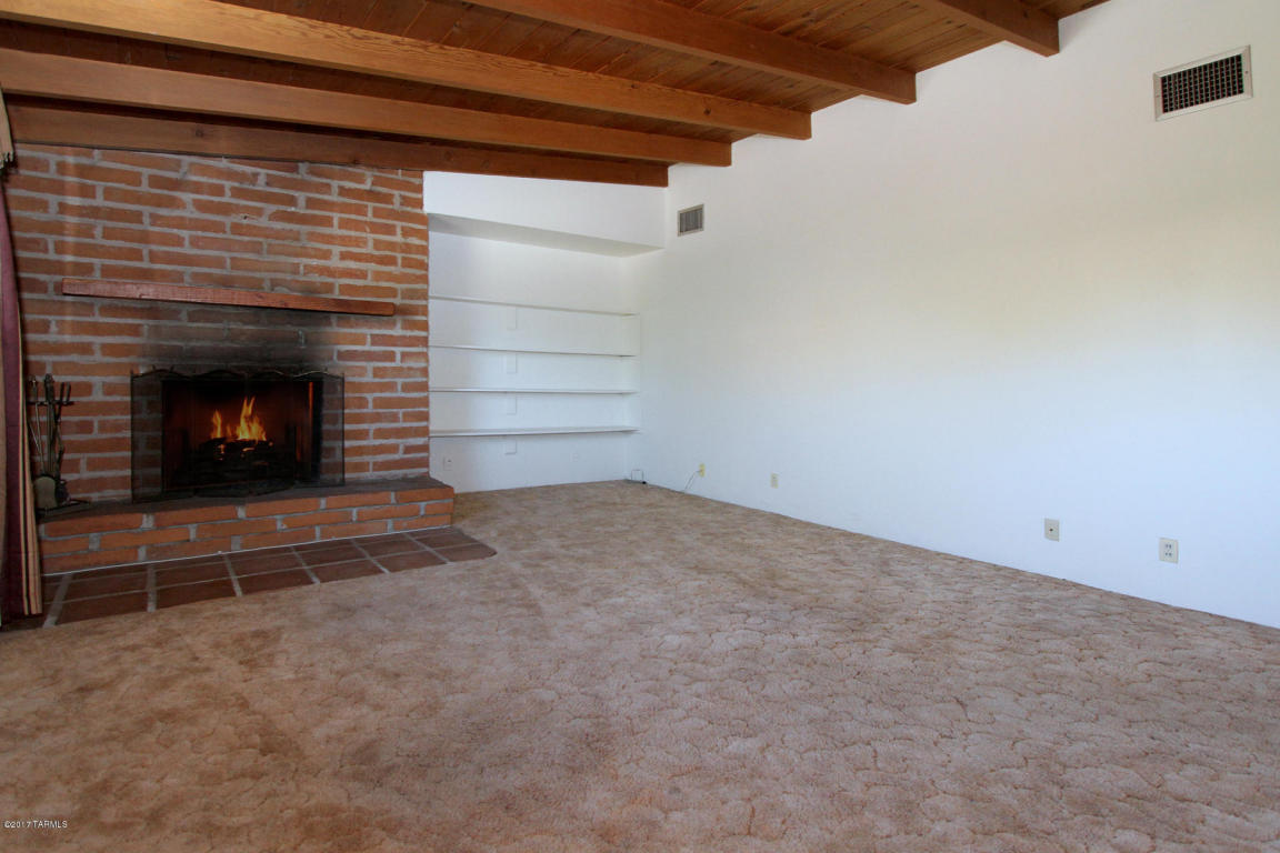 1630 E Greenlee Rd, Tucson, AZ 85719 photo 14