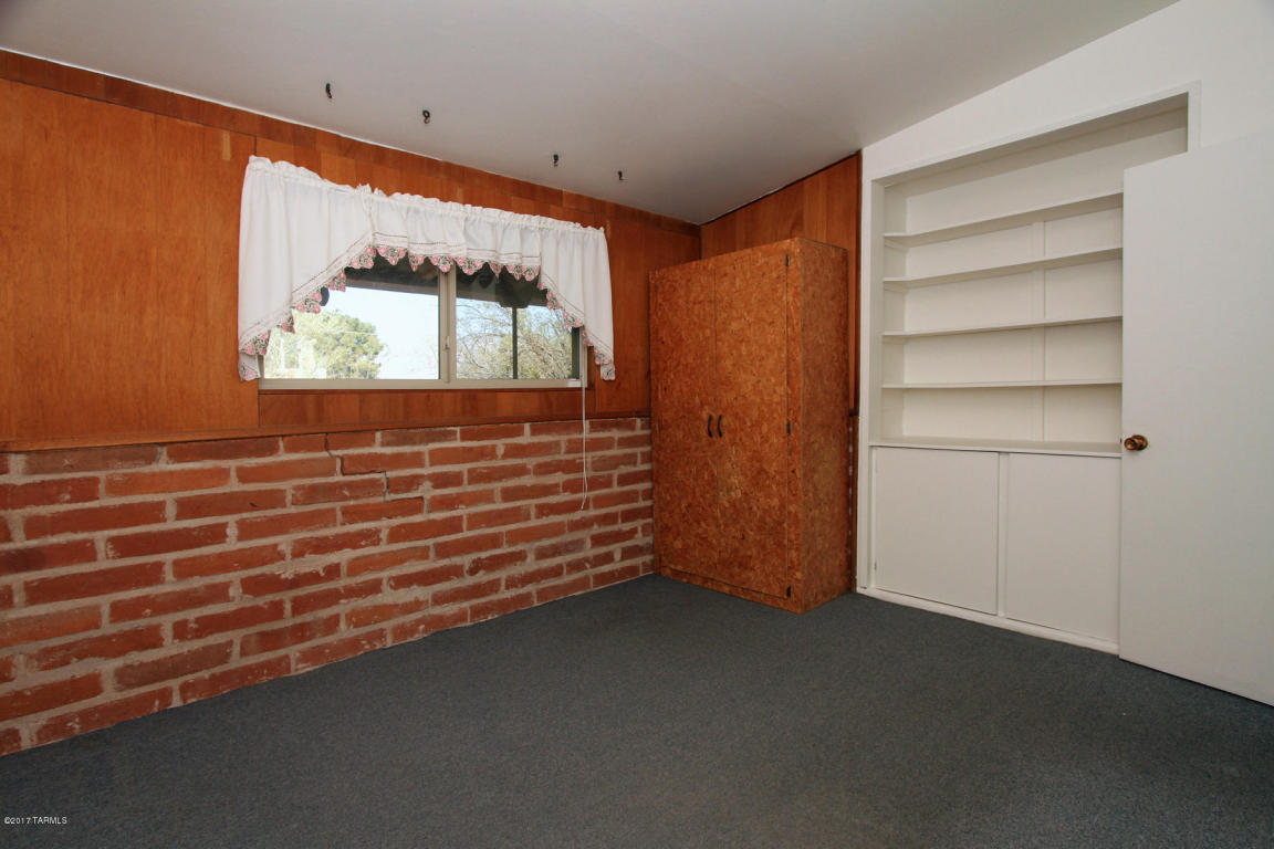 1630 E Greenlee Rd, Tucson, AZ 85719 photo 19