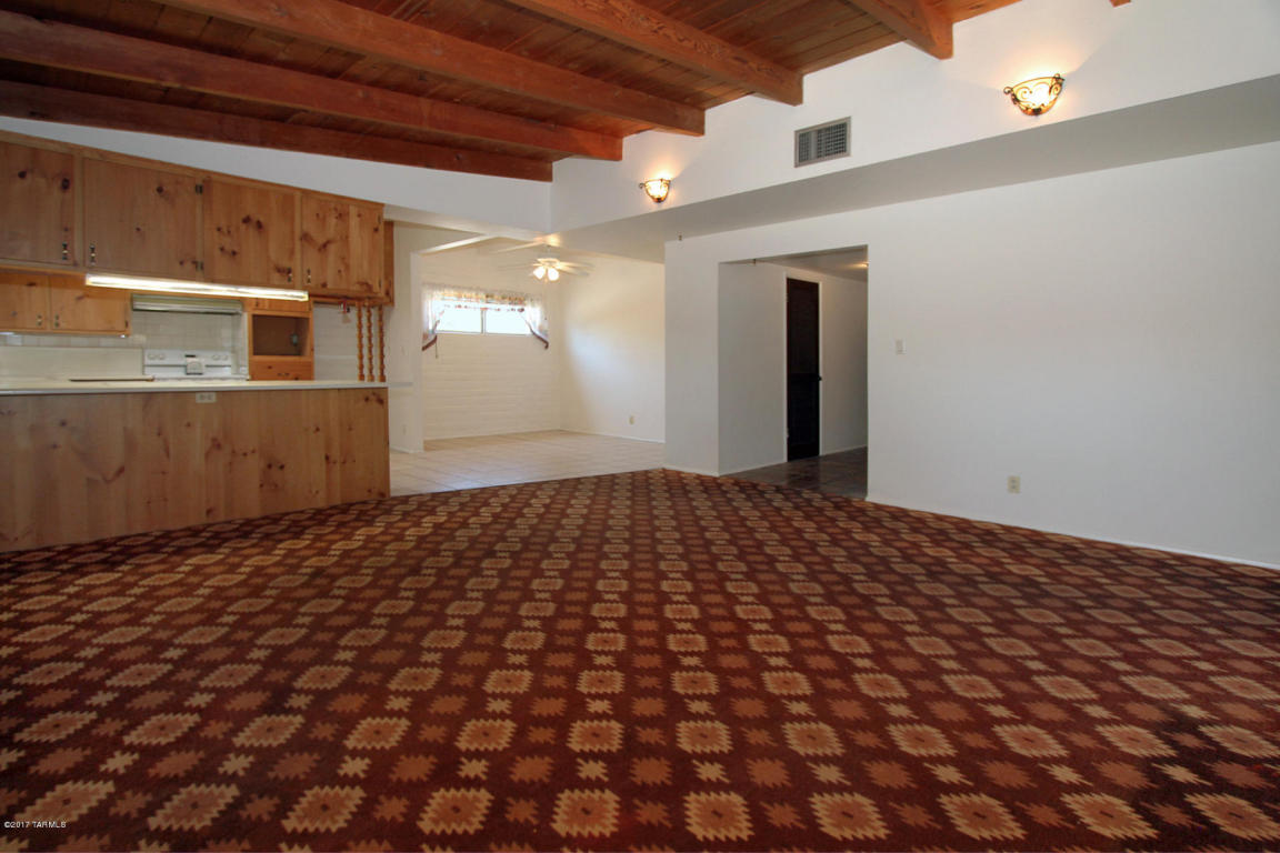 1630 E Greenlee Rd, Tucson, AZ 85719 photo 13