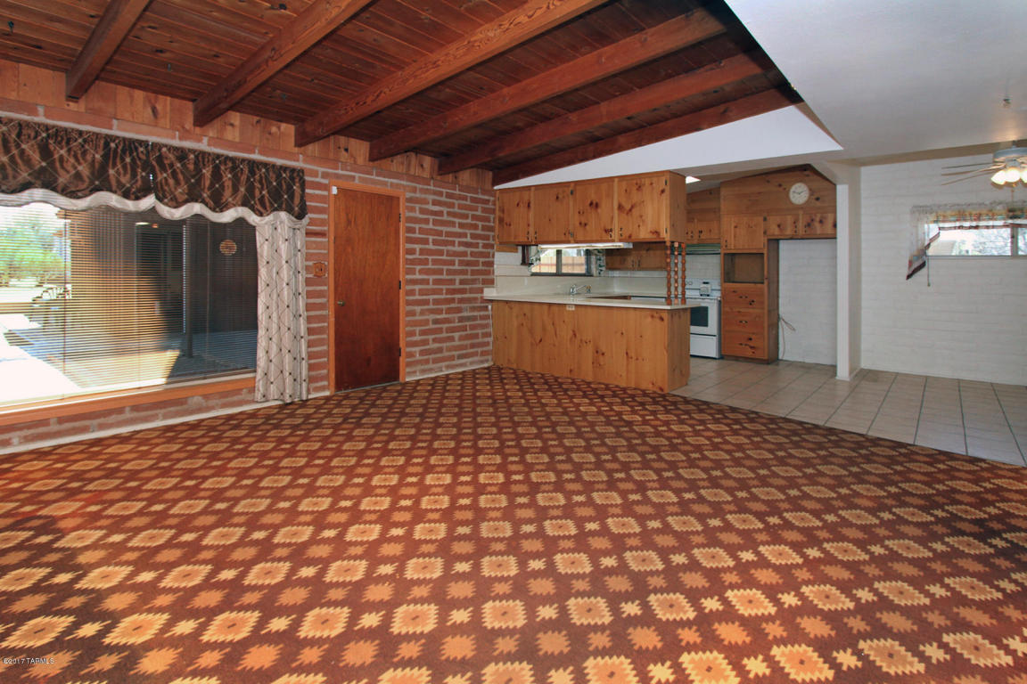 1630 E Greenlee Rd, Tucson, AZ 85719 photo 11