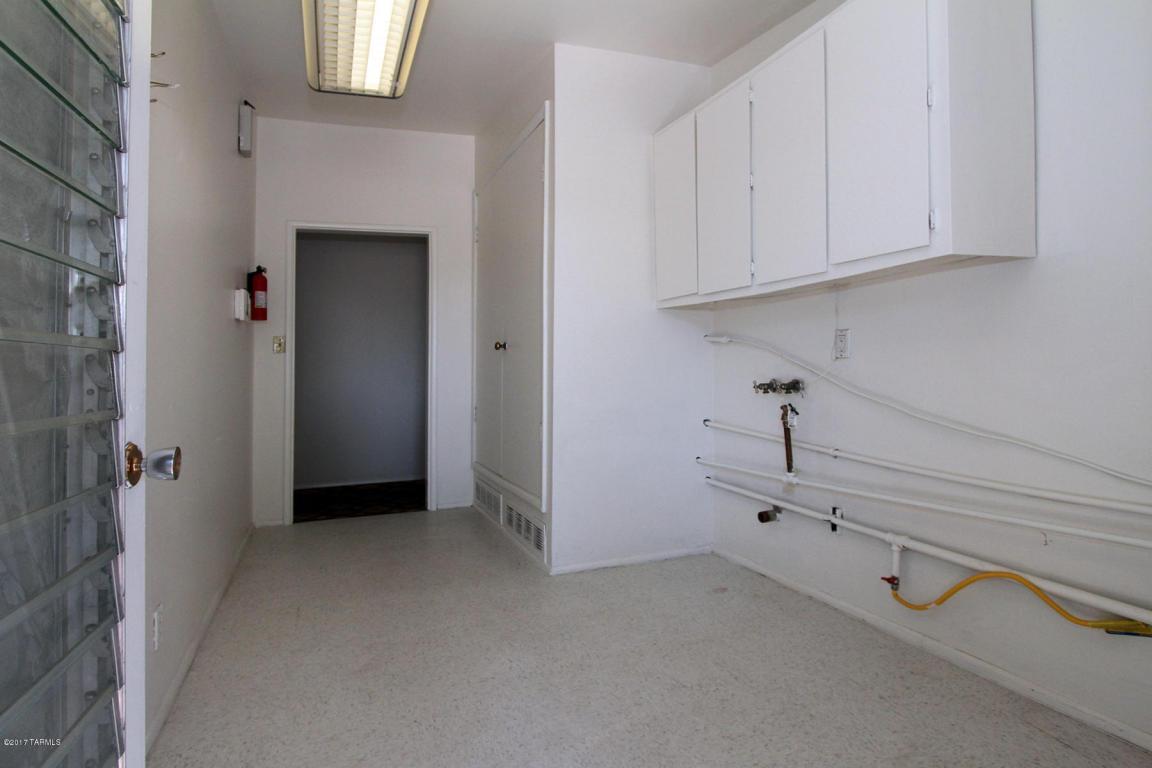 1630 E Greenlee Rd, Tucson, AZ 85719 photo 28