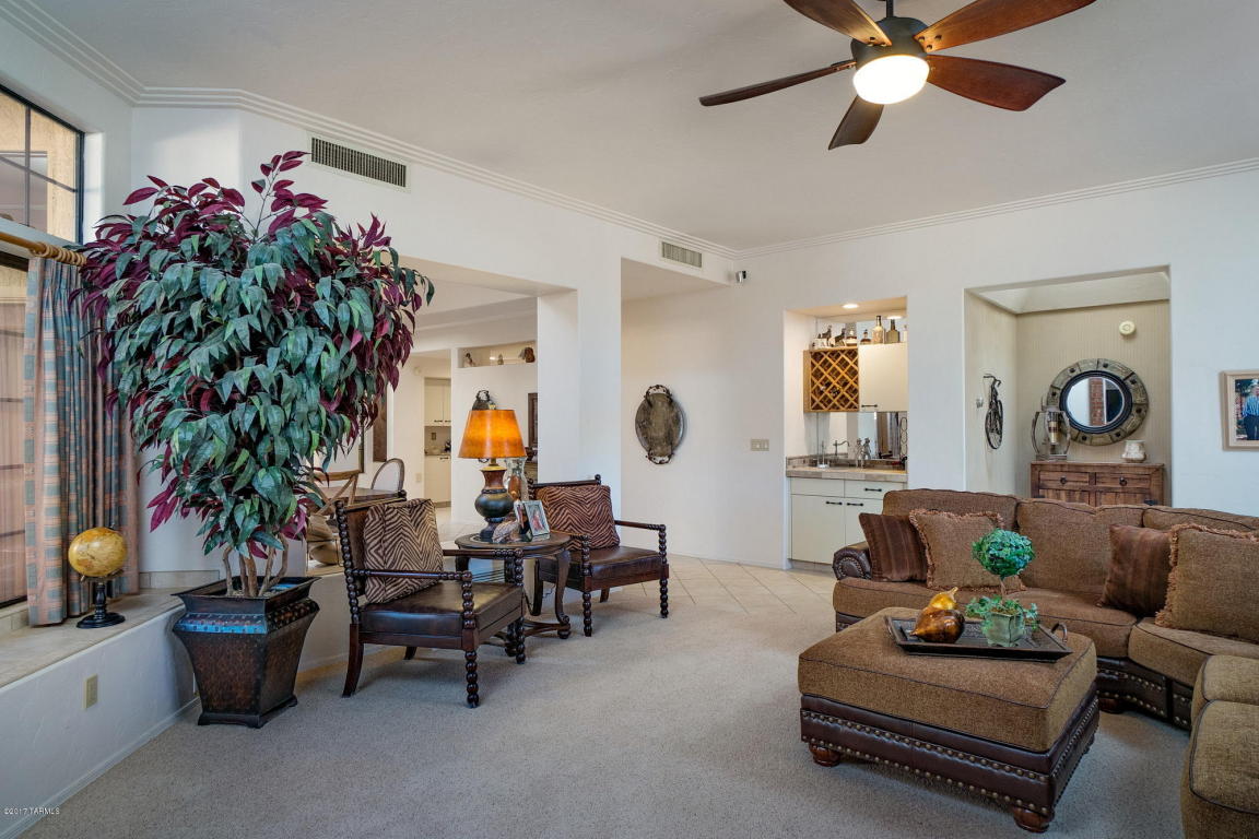 5590 E Binghampton Dr, Tucson, AZ 85712 photo 4